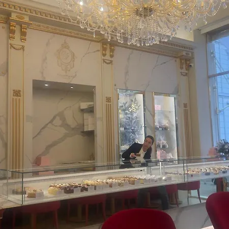 Touchlux Apartment